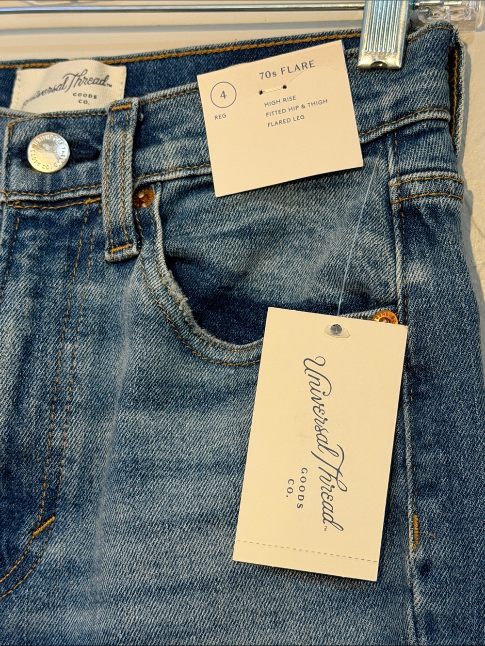 NWT Universal Thread / High Rise 70s Flare .. 0001 - Picture 7 of 13